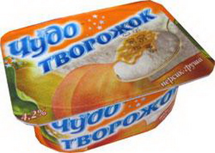 4600949040240 — "Чудо творожок". Продукт творожный термизированный взбитый фруктовый "Творожок" нормальной жирности. Персик-груша. 125 г