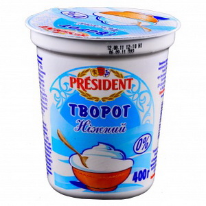 4820012462315 — Творог "Президент" 0% 400 г. (стакан)