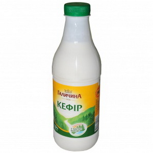 4820038490897 — Кефір "Галичина" 2. 5% 900г