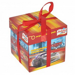 4820075501433 — Конфеты любимов disney cars йогурт с клубникой 208 г