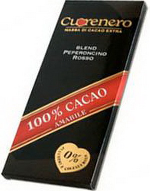 8019552004130 — Горький шоколад с красным перцем Peperoncino rosso blend 100% cacao "Cuorenero", 100г